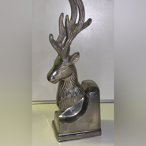 Vintage Silver Tone Buck Stag Antlered Deer Figurine Statuette Paperweight - Picture 2 of 16
